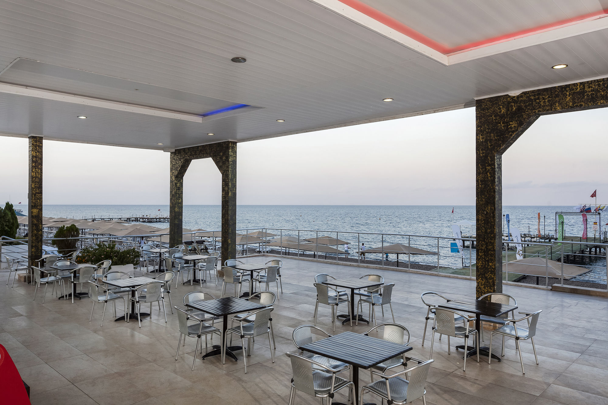 La Mer Hotel 교눅 외부 사진